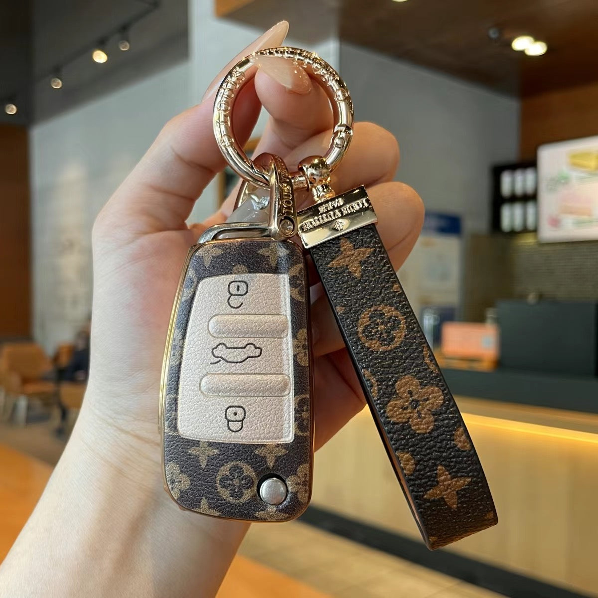Stylish Car Key Cover Set