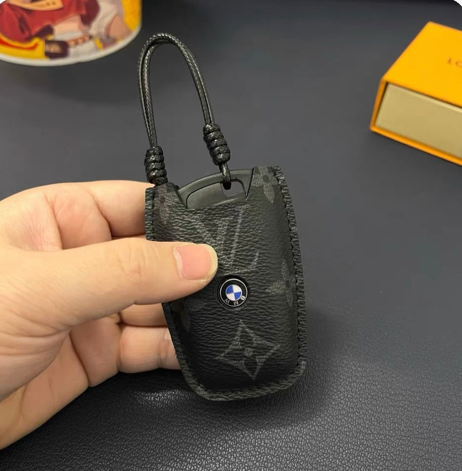 Luxury Leather Smart Key Cover – Designed for Audi, BMW, Benz & VW 🚗✨