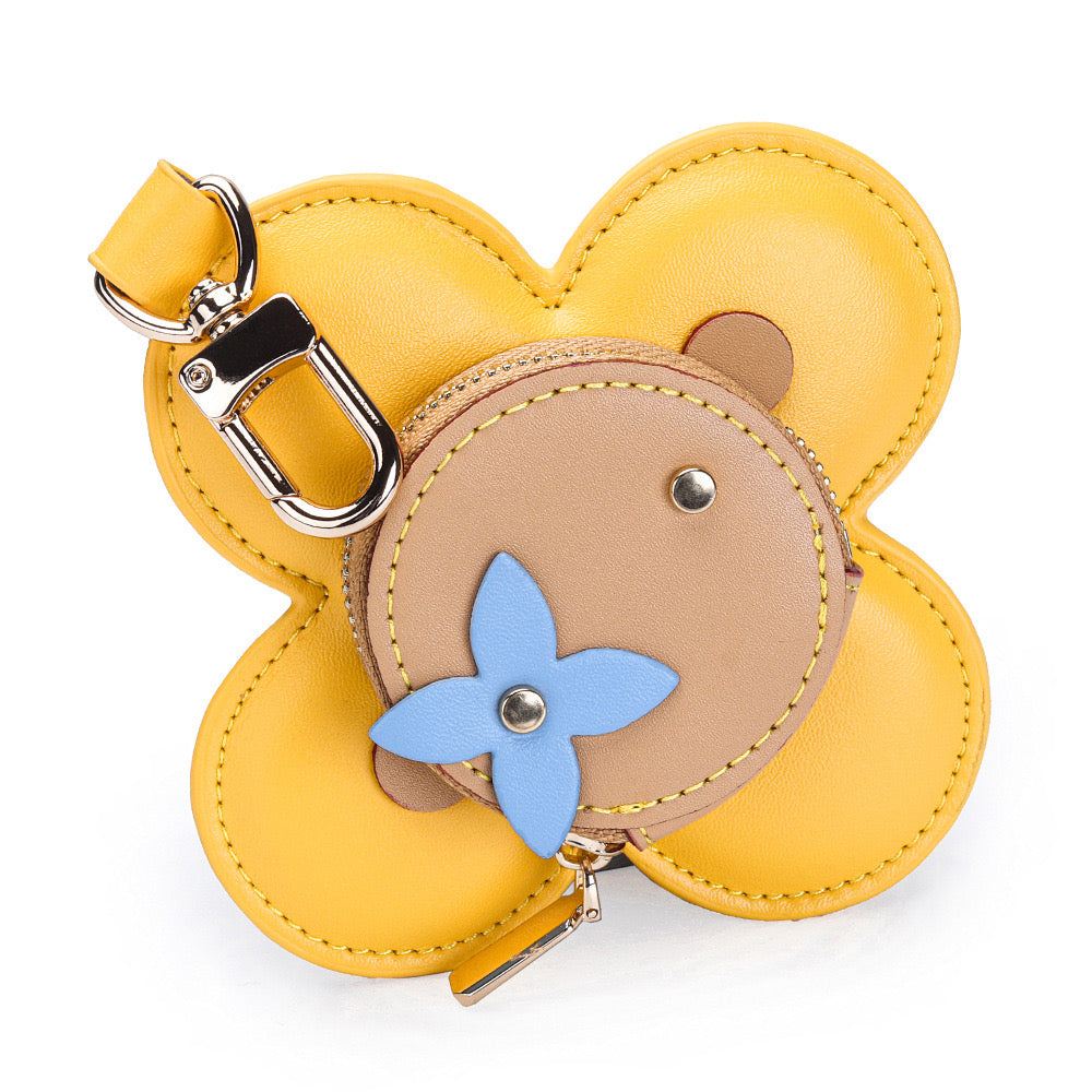 Mini But Mighty: The Perfect Everyday Keychain Bag!