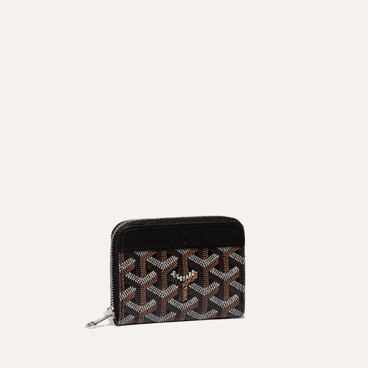 Compact Luxury That Speaks Style