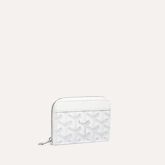 Compact Luxury That Speaks Style