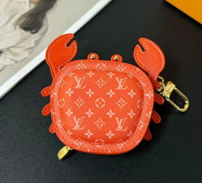 L- Designed Zippered Earphone Storage Pendant