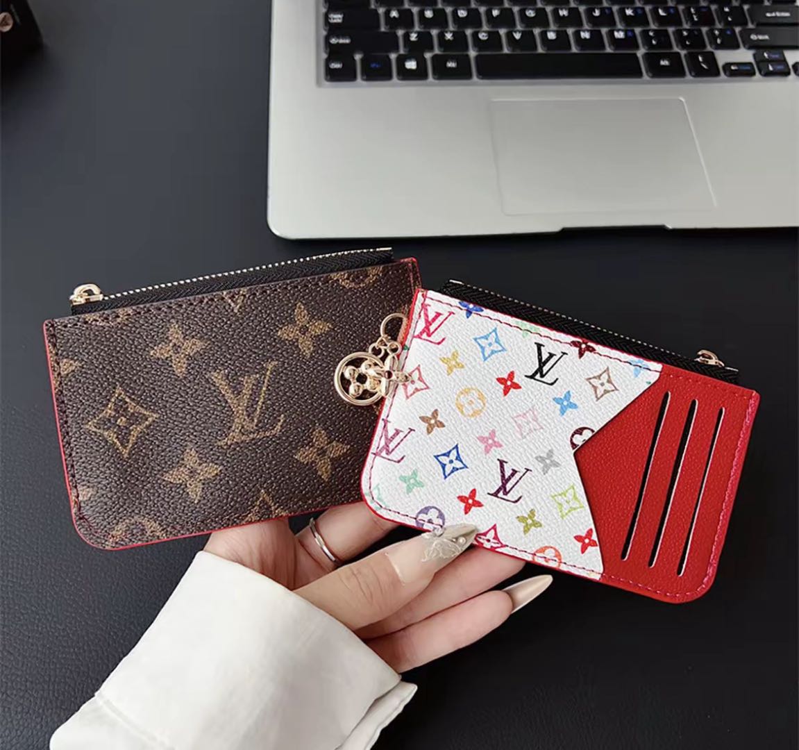 L$V-Inspired Card Holder Wallet: Chic & Functional!