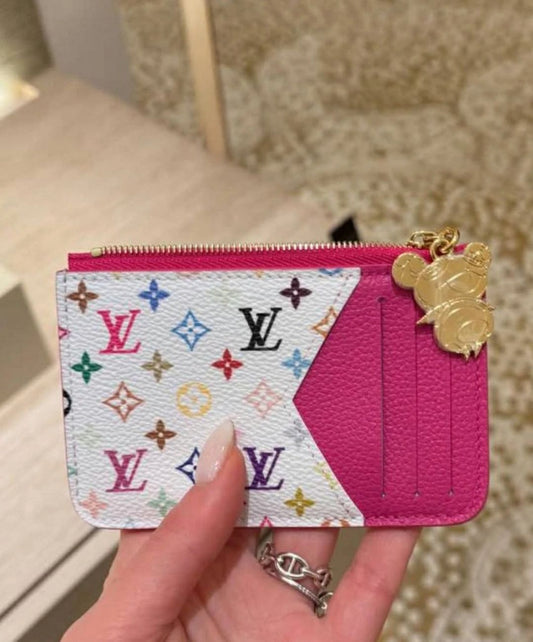 L$V-Inspired Card Holder Wallet: Chic & Functional!